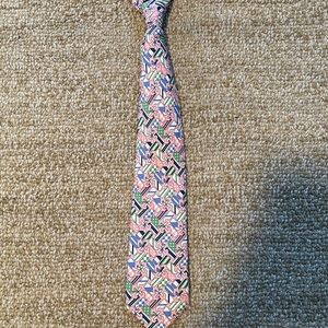 VINEYARD VINES TIE